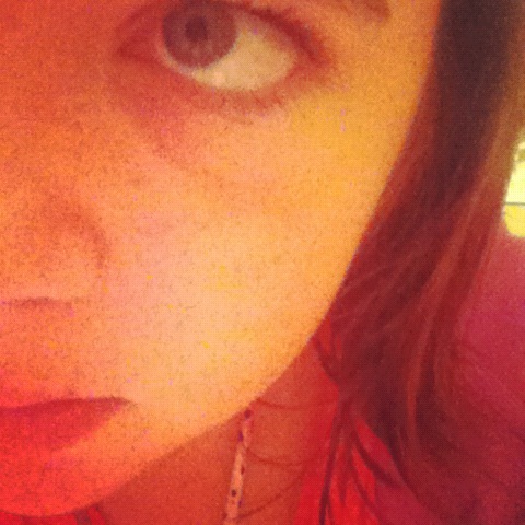 my name is becca or rebecca im a major 1D fan this is my 4th twitter! i love soo much 3