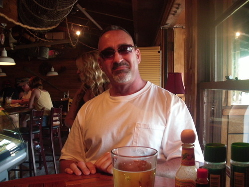 mcote2005's profile picture. I love the Marine Corps small business owner
likes trying new things,writing a sci.fi. novel right now and having fun doing it