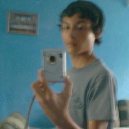 AventuraErick's profile picture. mi lema es triunfa se el mejor o muere