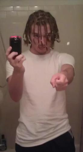 Fuckk Ah Bio All Uu Needa Kno Is Im Addicted To Da Kush Nigga , Ima Drug Addicted , Pill Popin , Hood Nigga ! 3800 Blvd
