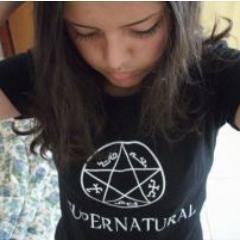 A gαrota imperfeitα..