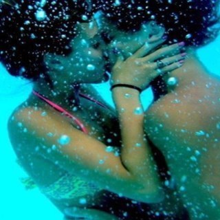 i hope you like my tweets and follow because i follow back:)
