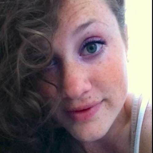 I'm a student studying photography and graphic design. Look out art world, here I come! :)