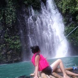 meowkuh28's profile picture. 