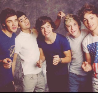 Lesbeonest guys, one directions pretty amazing, just sayin. WOOP THERE IT IS