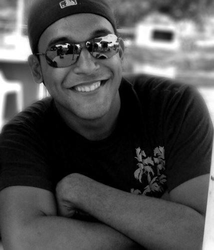 Luchador por el futuro de progreso y paz en nuestra Venezuela! Director Ejecutivo de http://t.co/KibM6DrUg9