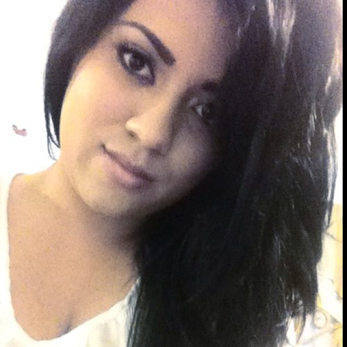 19,living the college life,but most importantly enjoying life.. Instagram: MissMartinez93