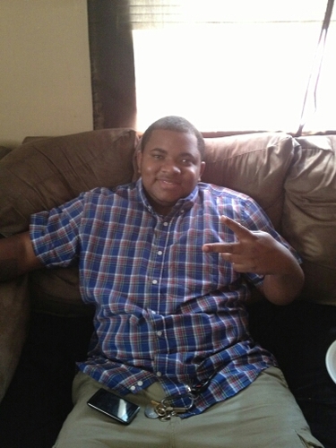 lilcharles18's profile picture. iLoveher @Cole_Rell