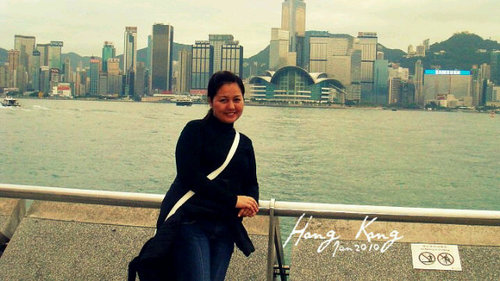 loves music, the beach, travel, squash & family