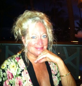 liberal Mother of Adult Twin Boys. Yes, the pic is 30 yrs old but it makes me happy. it was Hawaii, my bday and my Mom was still alive. 💕