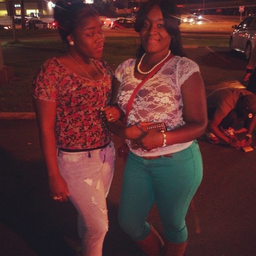 nothiin reallii to saii ..but iim jus new at thiis !!