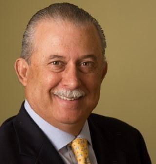 Esposo, hijo, papá, abuelo y amigo que brega por una Venezuela mejor.