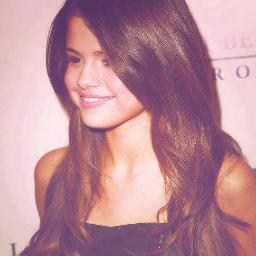 #Red #LiveWhileWe'reYoung #HitTheLights♥@Real_Liam_Payne♥proud to be Selenator.Swifties.Directoner;)