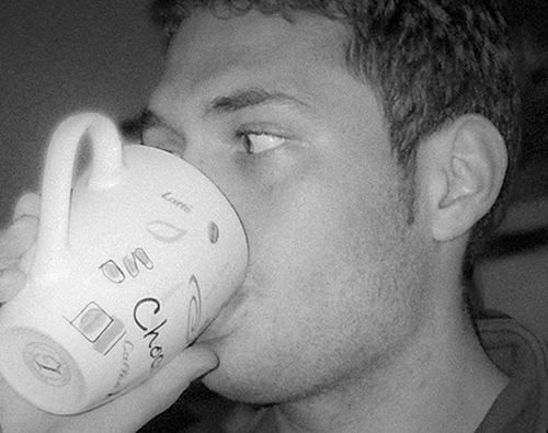 raffarenzulli's profile picture. I'm a creative motion designer based in Madrid. Solid stories and well thought-out designs are at the heart of everything I do. Motion to get emotion!