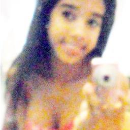 Sou uma menina Meiiga,Feliz Sempre,Brincalhona..
