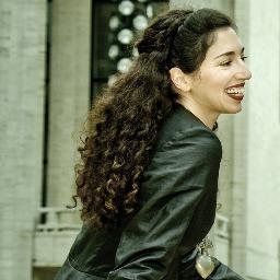 diseñadora - coleccionista - artista