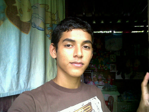 _marcoscamarena's profile picture. Abeces me la paso triste porque no tengo a las personas q quiero