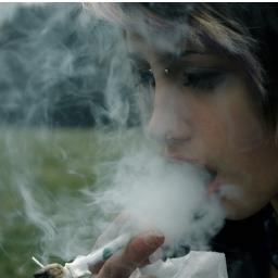 Sou Fã da ConeCrewDiretoria , Louka , Feia , Retardada , e Viciada em RedBull , A Favor da Legalidade da Maconha :) Se kiser saber mais , Follow me *O* I ♥ God