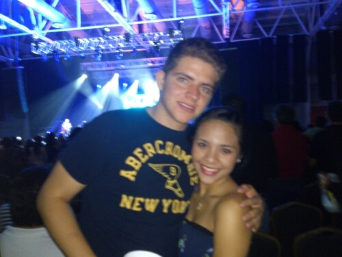 alexmondragonlo's profile picture. 