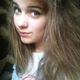 ello, i'm aimee. i'm english and love muse and jared leto. oh, and did i mention muse?  yeah...muse. :-) x