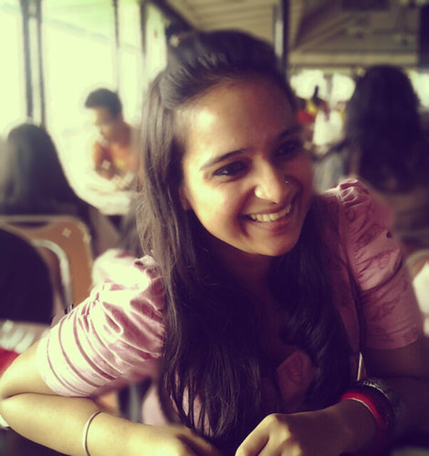 I'am a simple girl who lives in a simple way..