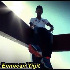 Öğrenci , Futbol Sevdalısı , Gönülden aşık olur .