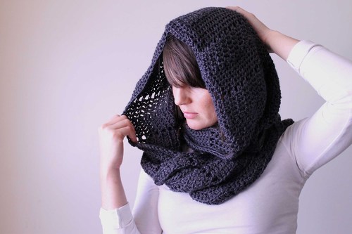 Olive Koza is an Etsy shop selling handmade crocheted accessories, made by Kelly Manning.