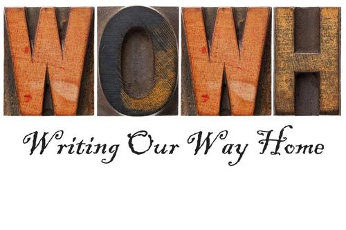 Helping you to slow down & fall in love with the world through mindful writing. Offering mindful e-courses & Creative Boosts. The inventor of #smallstone.