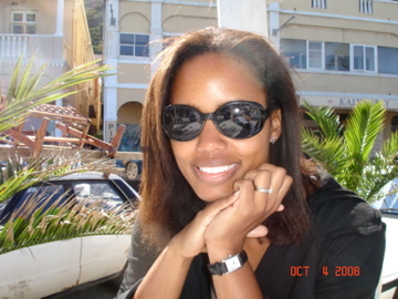 julatkinson's profile picture. Mom of 2. Owner and designer for The Julie Lyn Boutique on Etsy. I love making jewelry, tapestry weaving, crochet, and cheering for the Golden State Warriors.