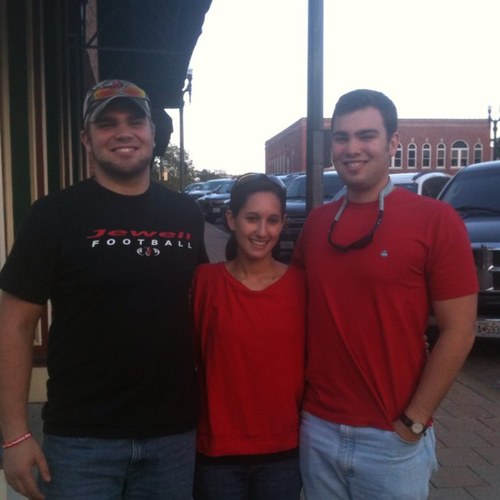 jon_doss385's profile picture. 