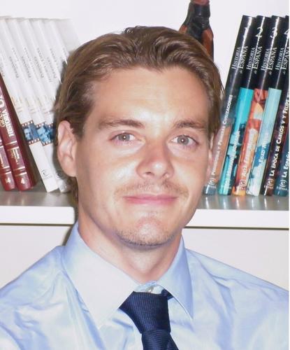 Economista jefe y trader de divisas de Forex Senior Capital.