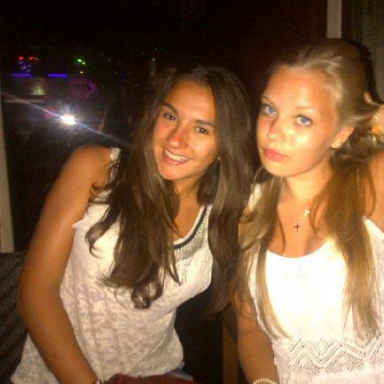 AudAyoun's profile picture. Laisse jamais personne te faire croire que tu ne mérites pas ce que toi tu veux.