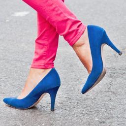 shoesig1's profile picture. I blog about fashion and style