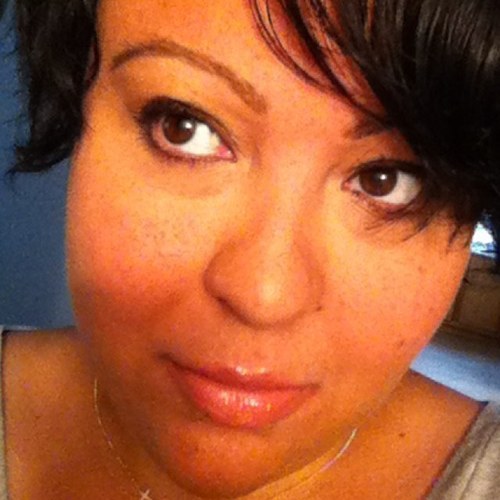 Moms_Complain's profile picture. Mom who complains at times/ Educated Business Woman Who chose to stay home/ Lover of Cosmetics