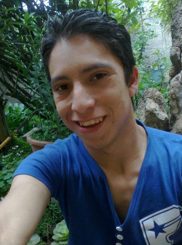 Estudiante de Fac. de Economía 100% Ciudad Universitaria.