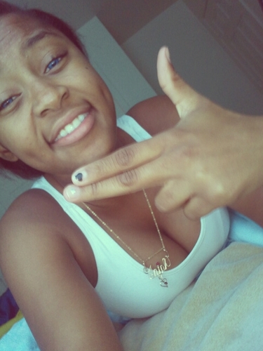 ^^^ only fucks w/ Reeaal Peeople.! Follow Mee iFollow Bakk(; Taaken Im Keeping Hym Til Dha Endd Of Ourr Very Lyfes...*8.4.12*SeexyLovee(: