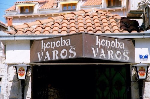 This restaurant is another jewel of Marjan hill. The wine and cuisine are exquisite and the old town feel is priceless.