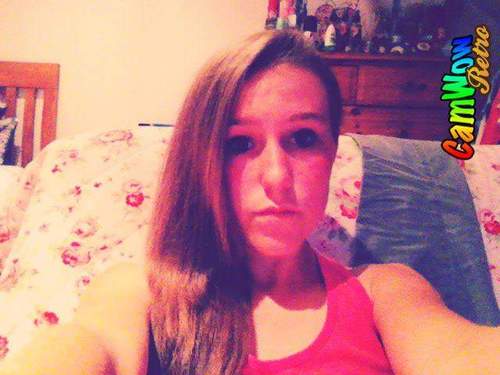 elmlalpl's profile picture. bbm pin  27228021 add me.I am 15 years old, 16 in july . I live in newcastle and i am a great person to talk to so follow me and ill follow back :) message me !