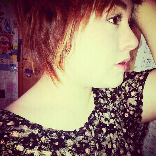 Hiya, I'm Judie c: This is my school twitter, not my original one.