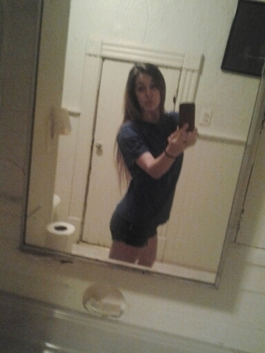im #teamcapricorn #teampnc #getdatmoney and #teamIDGAF