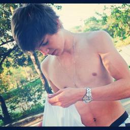 Minha vida é você @eduardosurita Since: 23/05/09, oficializado 24/05/09