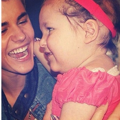 Belieber pra vcs. Christian Beadles followed me: 28/07 . Since 06/06/12
