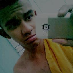 Eú , 16 anos , Homem da ‎#GaabiiHelleen 3 * , a cada sonho que se foi, um novo sonho se formo, no coração de um simples menino que na vida tanto erro. ,