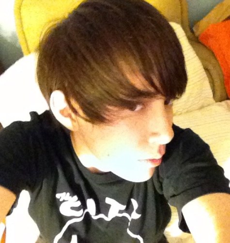 im a pretty chill person. I'm pansexual and taken by Carolina Castañón (@gusanocaro) . i will follow back