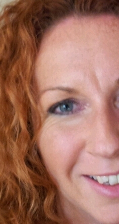 PA, spin queen, mum of 2; just getting on...