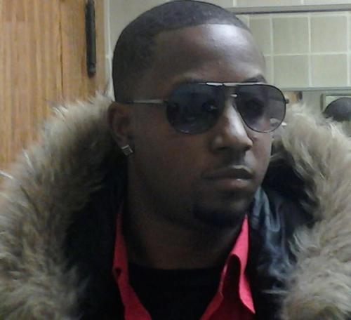 Everything I tweet is official...#teamcancer #teamlaidbacknigga chef/song writer/basketball player/book writer