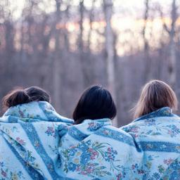 BarbieTwinz's profile picture. Wanna make love right meow meow meow