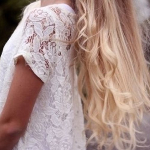 Blonde_tweeets's profile picture. I tweet blonde probz & i follow back. ❤