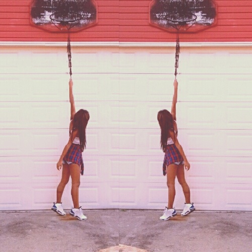 AmbitiousAyee's profile picture. R.I.P. Father, the struggle is over.
Diamonds are Forever ..
 S/E/T Gang Hollywood.