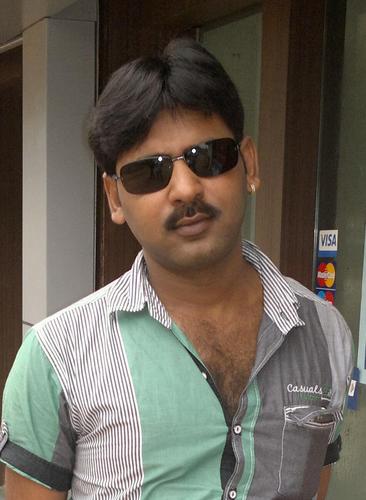 mo9913666158